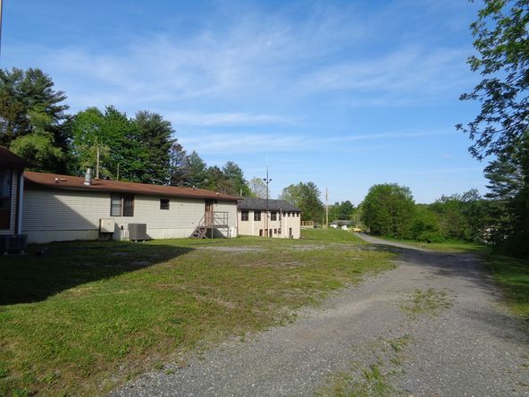 157 Willis Ave, Crab Orchard, WV 25827